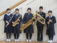 少し緊張の面持ちで！