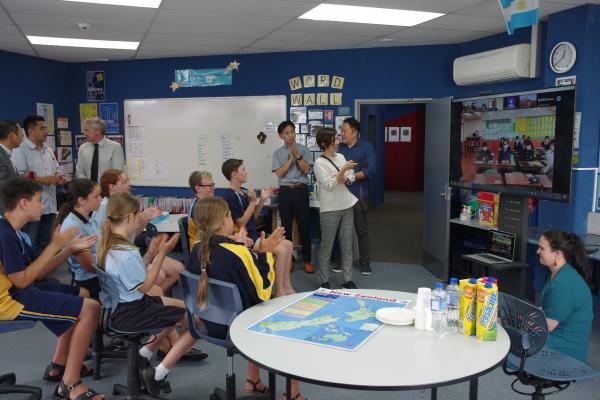 磐梯中学校とのオンライン交流会 磐梯中学校とのオンライン交流会