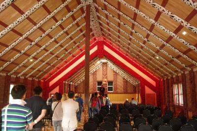 マラエを見学 マラエを見学